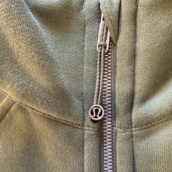 Lululemon Scuba Full-Zip Hoodie - Picture 2 of 5